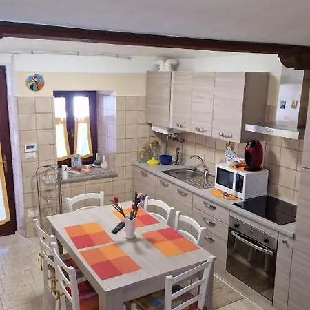Lou Cantun D'endon Apartment